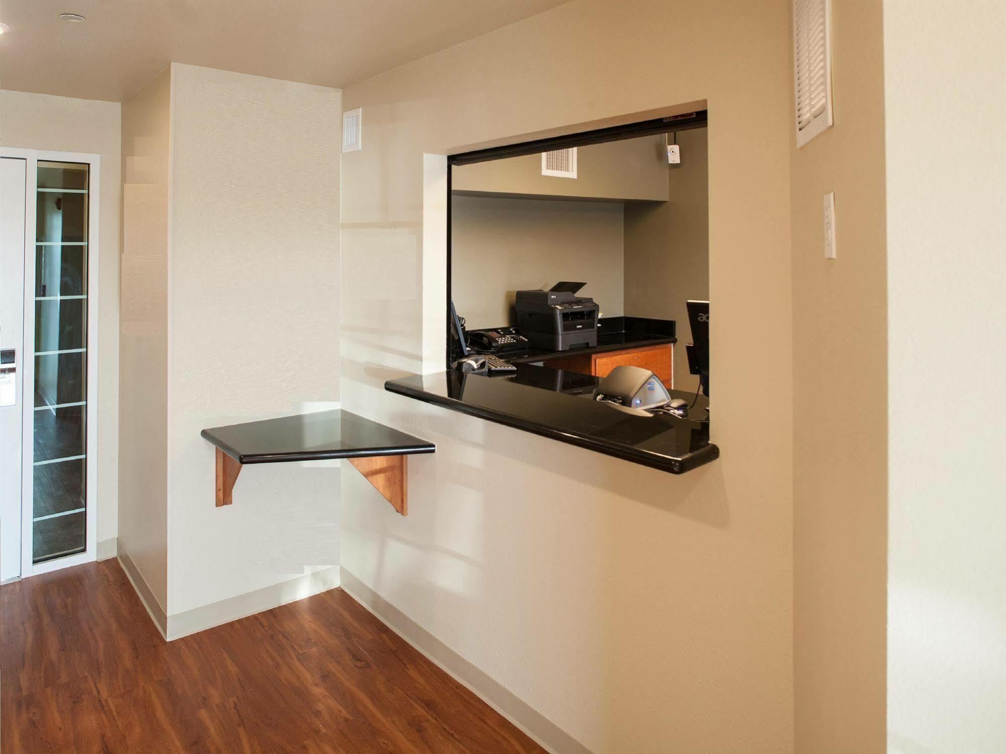 Extended Stay America Select Suites - Charleston - Ashley Phosphate Rd. North Charleston Esterno foto